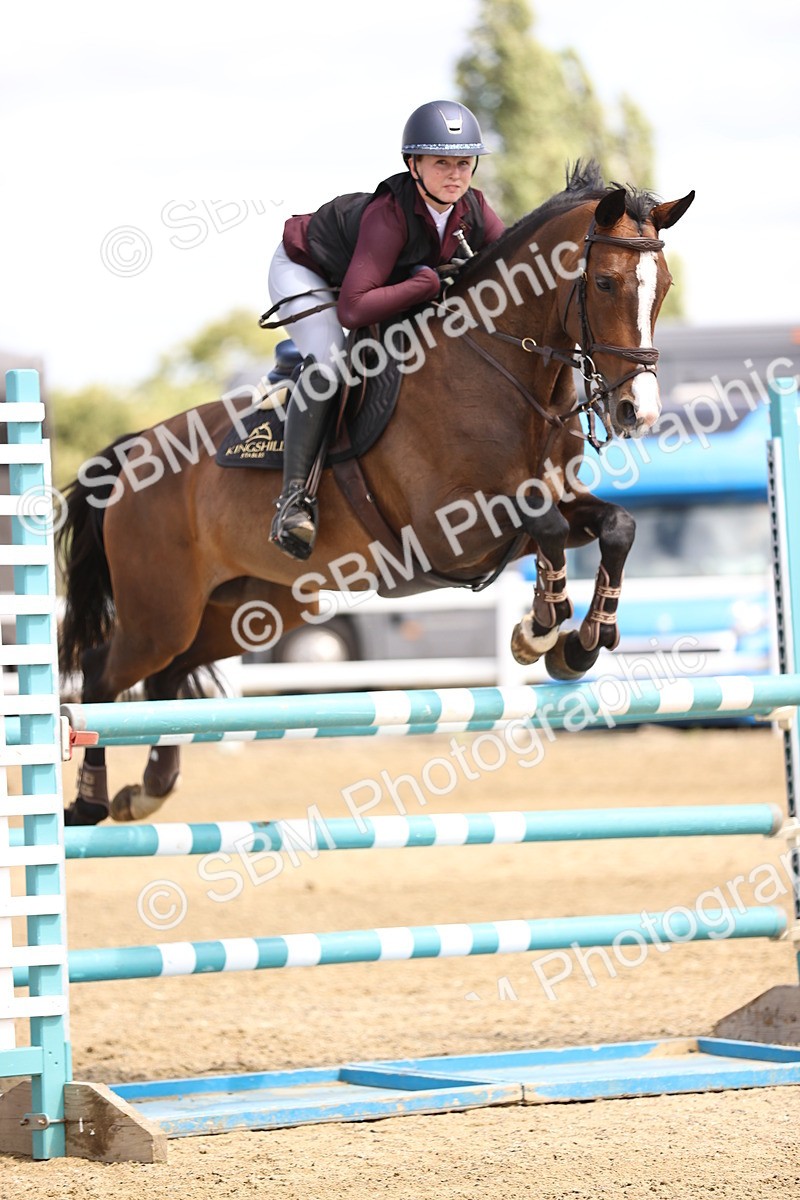 SBM_001191 - Class 6 - Senior Newcomers - 1.10m