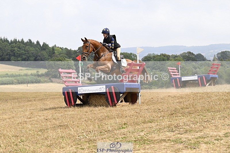 250824A-124305-36459 - 2049-Mia.Lewis-The.flying.scotsman