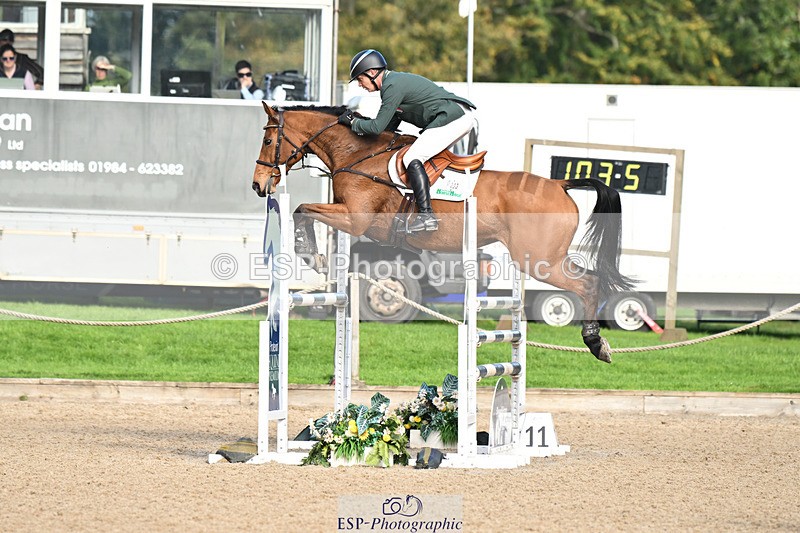 241025-120225-07405 - 233-Padraig.Mccarthy-LADY.OPHELIA