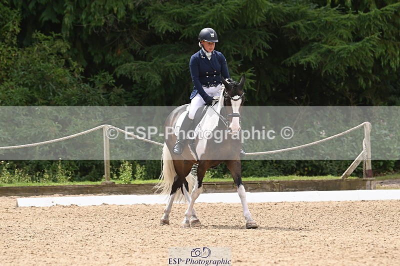 250720A-123737-10398 - 164-Dominique.Kinnaird-Perry-Pallas.Vanquish