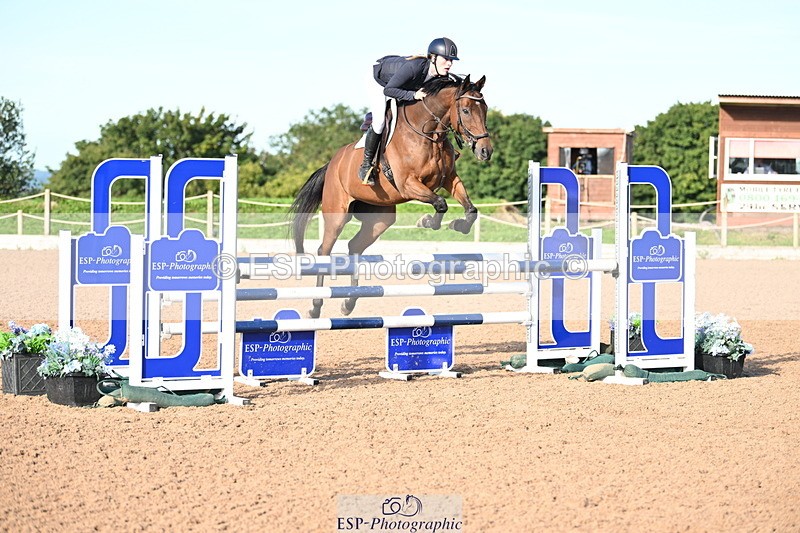 240913A-092411-03234 - Cls 13 Snr 1.05m & 1.10m Open