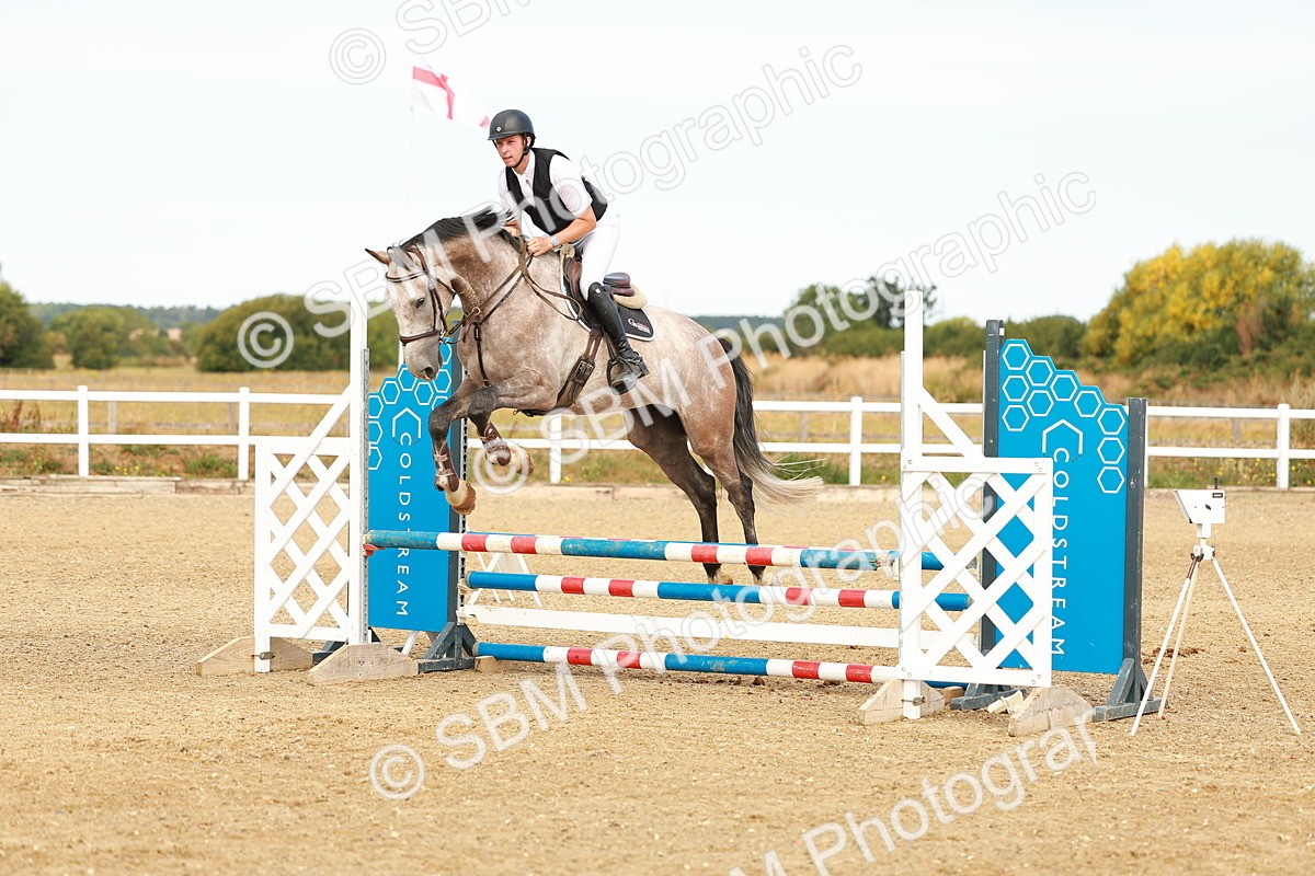 SBM_002404 - Class 9 - Senior British Novice - 90cm
