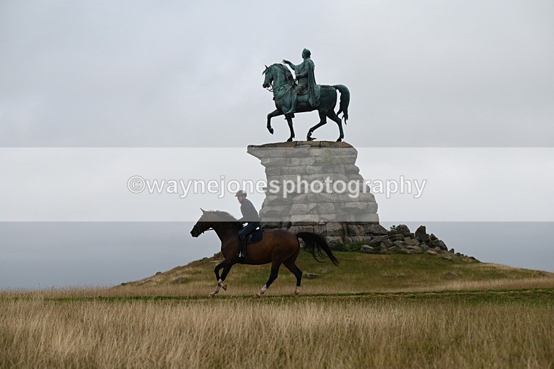 DSC_0303 - Time at Statue 09:51 to 10:54