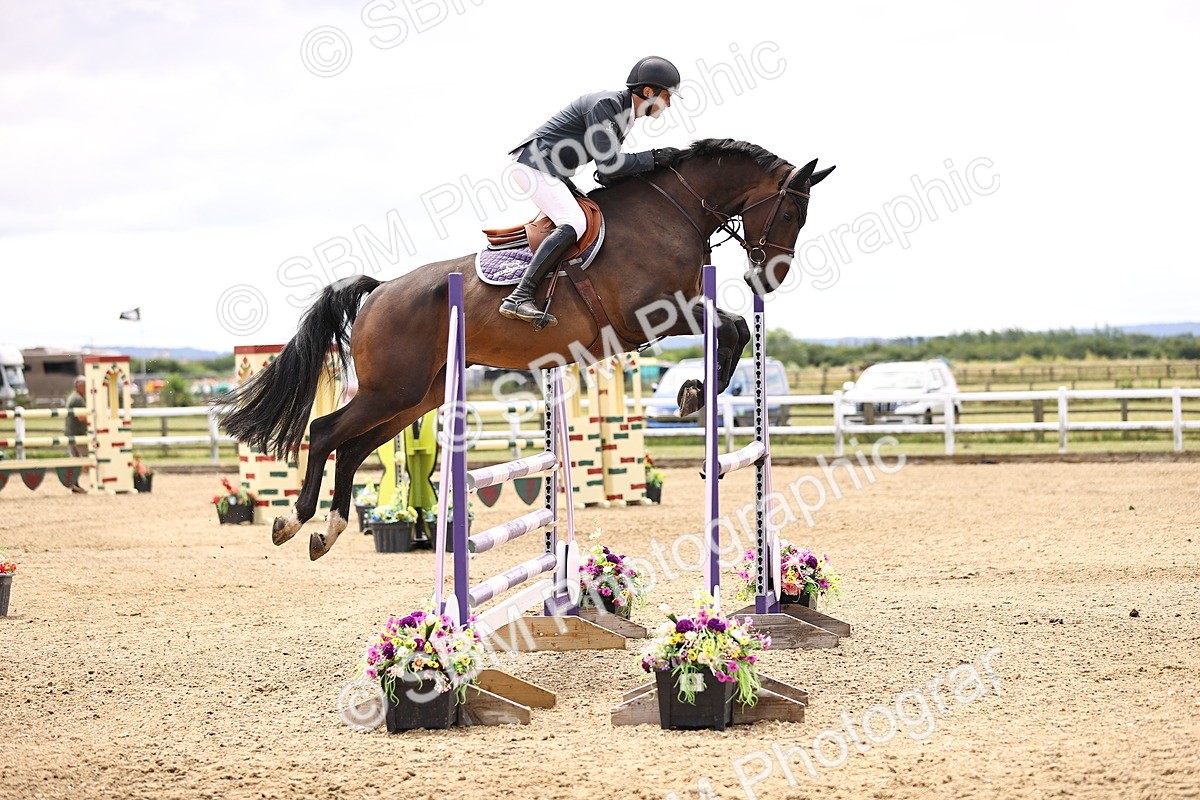 SBM_003434 - Class 22 - Senior Foxhunter 1.20m