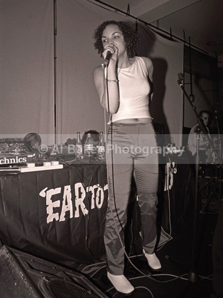 02 jenna-g - Eardrum @ dry bar / dry201 manchester 27.11.99