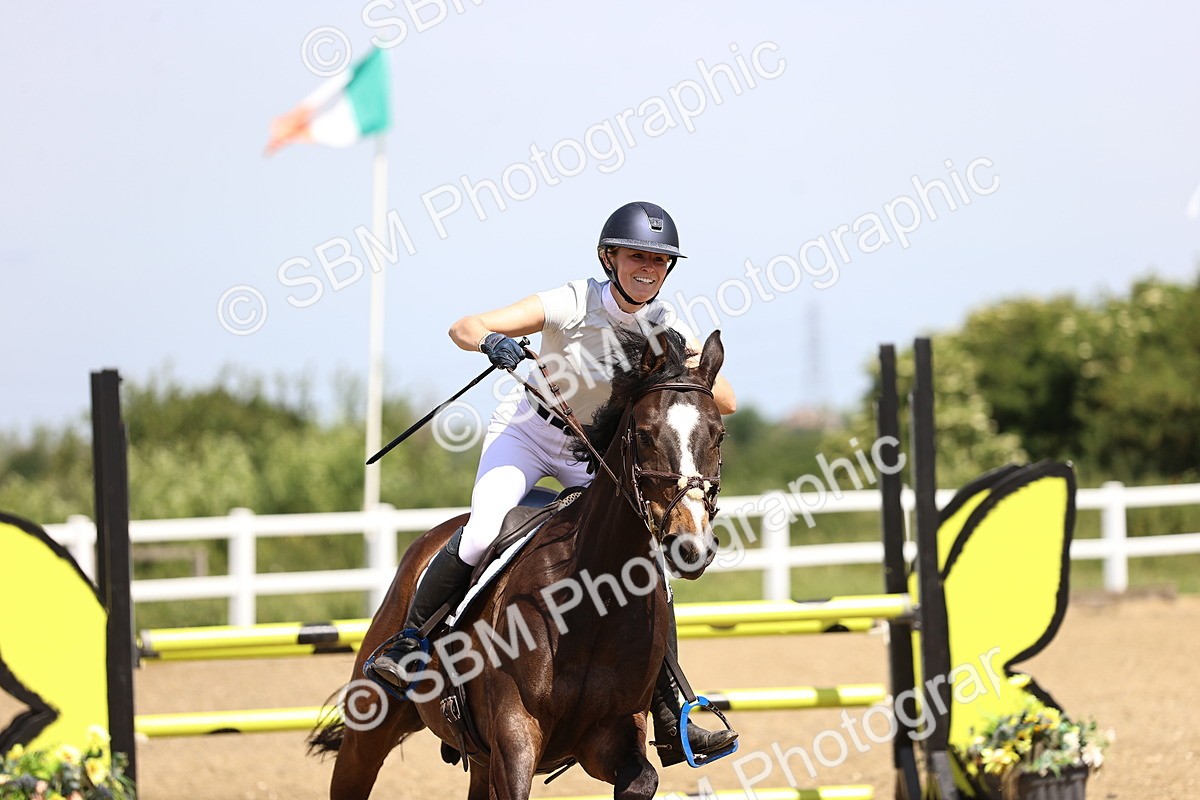 SBM_003847 - Class 9 British Novice/90cm