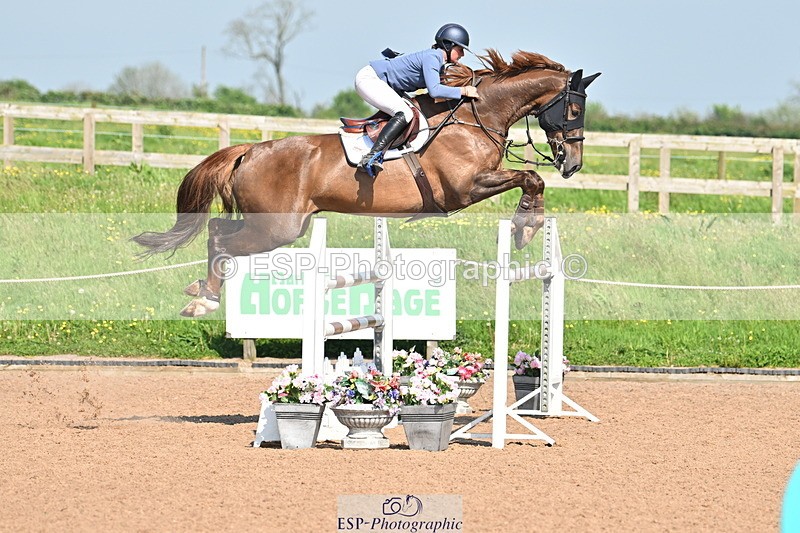 240512A-160506-19713 - Cls 51 Foxhunter