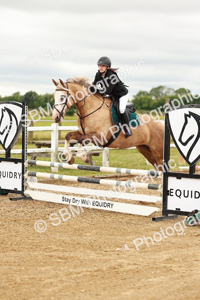 SBM_001545 - Class 8 - Clear Round