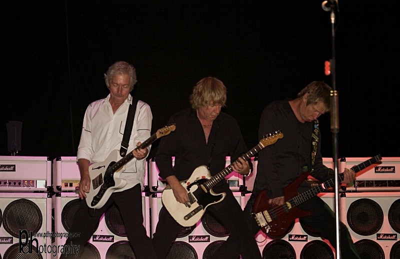 Status Quo - Glastonbury09 5720-2 - Status Quo