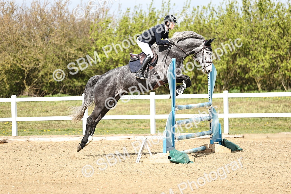 SBM_001098 - Class 4 - Senior Newcomers - 1.10m