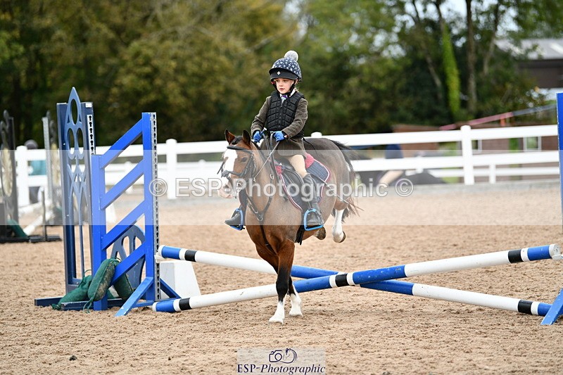 241013B-111111-00555 - Cls 2a 40cm Assisted