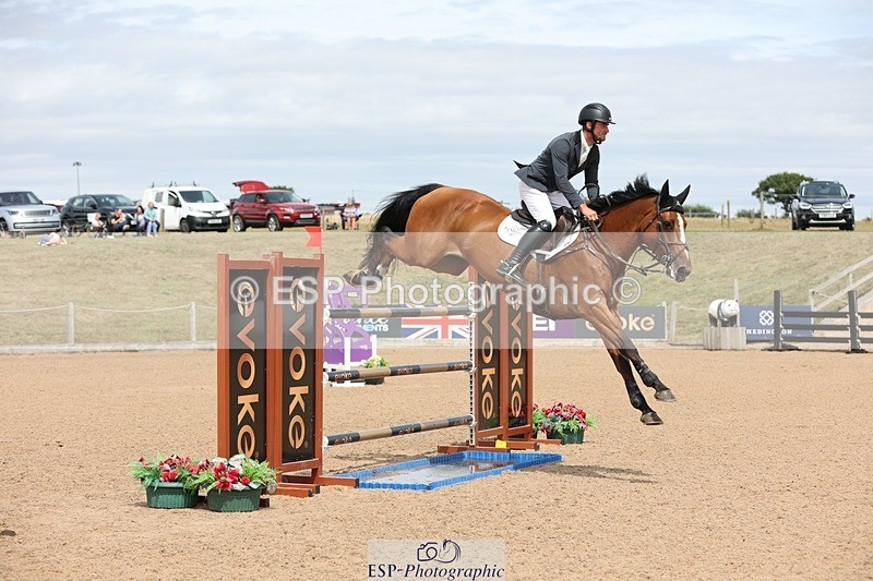 250719-144346-16248 - Cls 3, 3 Star Small Tour Break til End