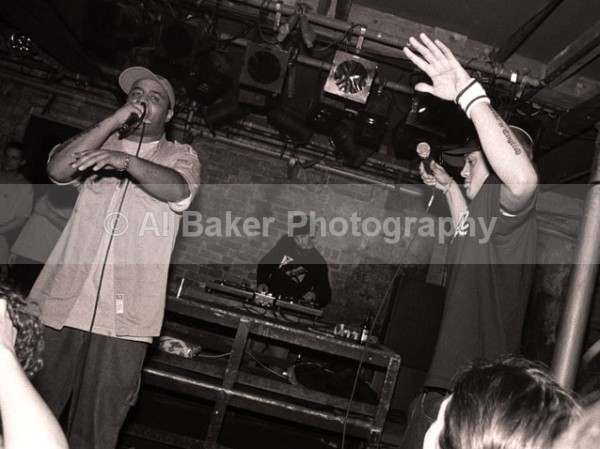 19 broke-n-english - Rodney P & Skitz @ sankeys  28.11.02