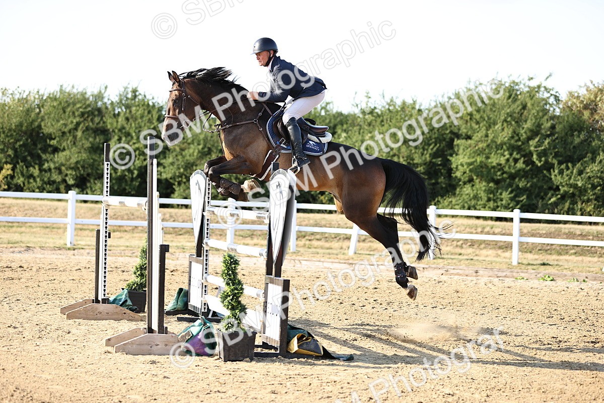 SBM_015955 - Class 18 - Senior 1.35m Open