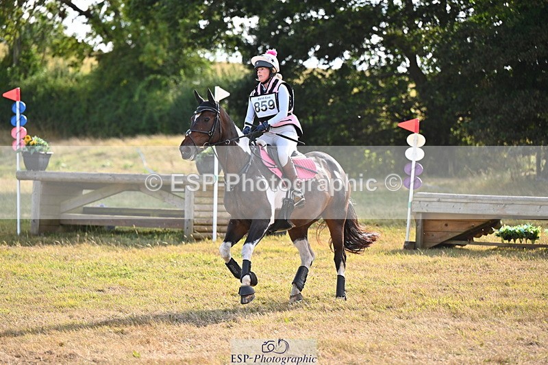 250803A-173106-18069 - S-859-Yssie.Galvin-FLEETING.INCA