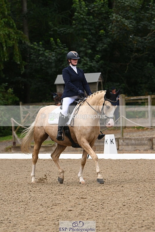 250719A-093531-02968 - 031-Catherine.Boyd-Dante's.Spring