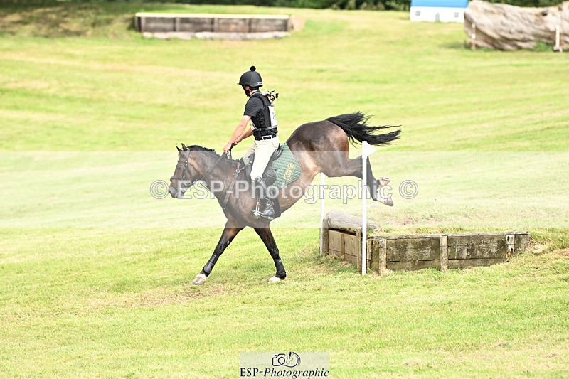 240825X-153515-36518 - 80cm XC 15.30 to 16.30