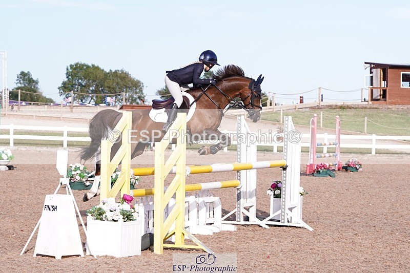 250629-190258-13961 - Cls 35 Graham Heath 128cm and 138cm