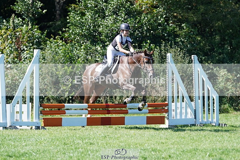 240811A-161510-06237 - 409-