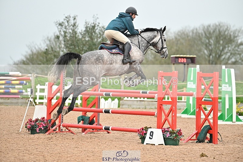 240315A-111244-00347 - Cls 2 Snr Newcomers