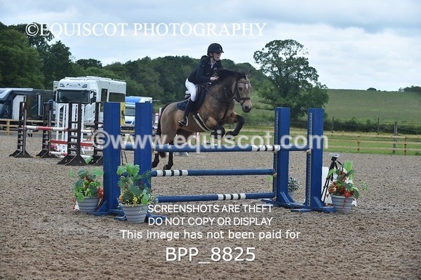 BPP_8825 - CLASS 7 Winter/ Summer 128cm/ Winter/ Summer 138cm