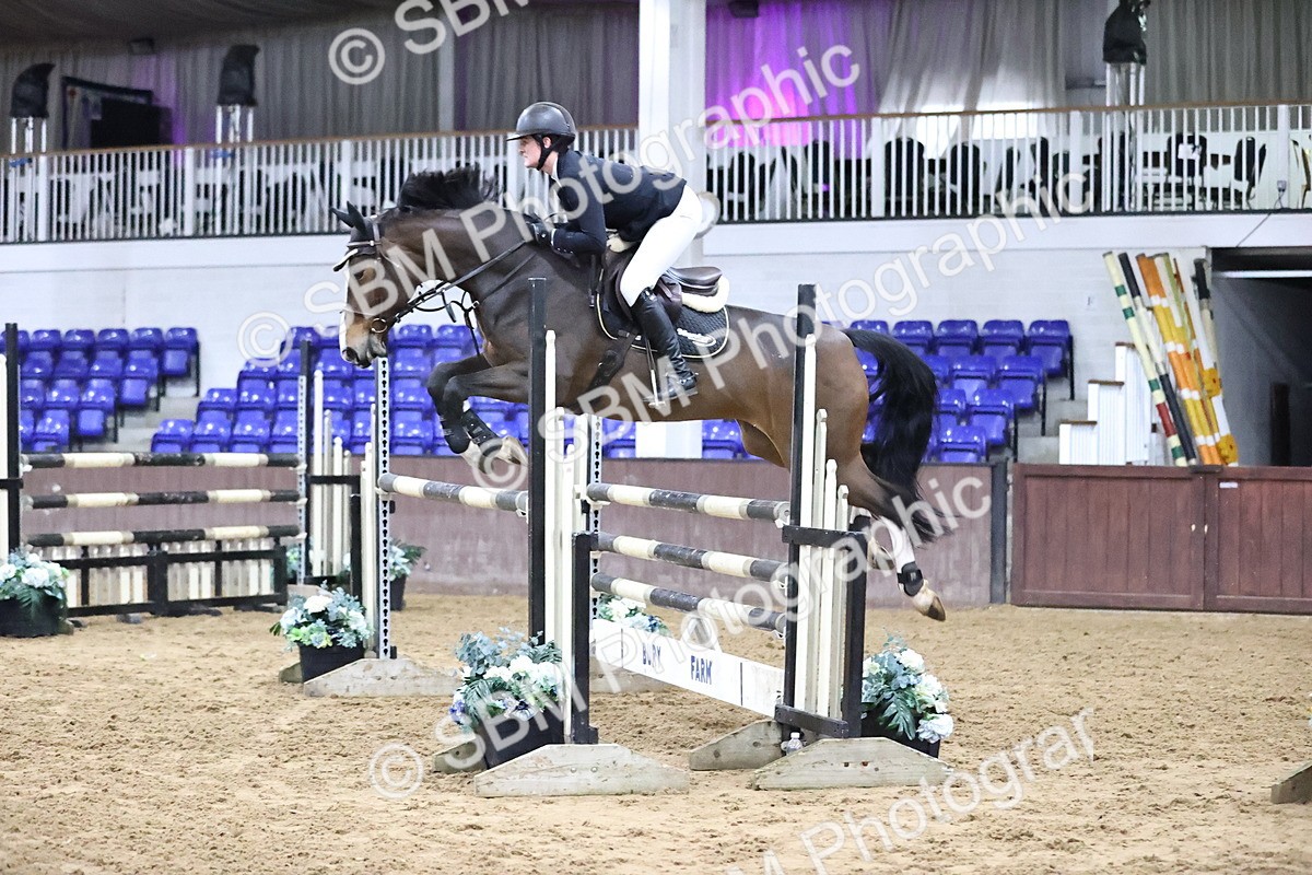 SBM_2667 - Class 9 - Senior Newcomers/ 1.10m Open