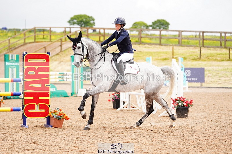 240526A-121158-07982 - Cls 26 Chard Equ 1.05m and 1.10m Grand Prix