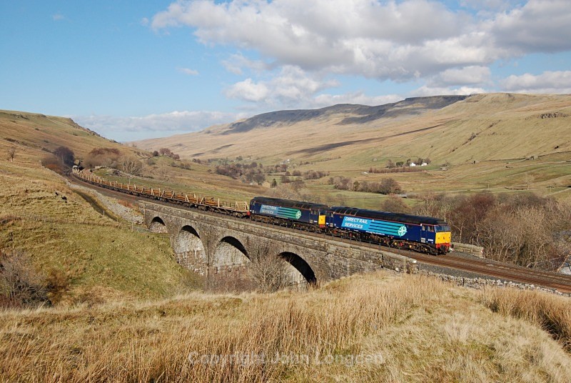 10.3.14 - 57003 & 57007 6K05 Carlisle - Crewe, Ais Gill viaduct - Ais Gill - Viaduct