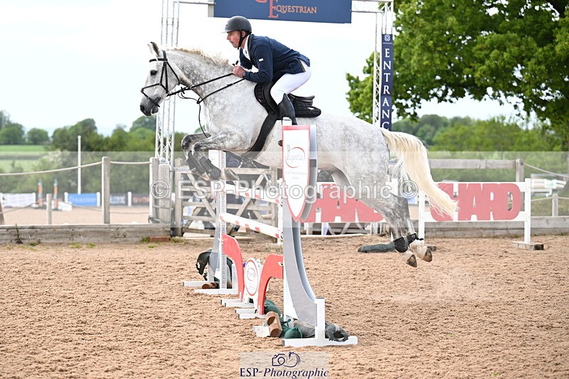 260513B-145829-01192 - Cls 6 Snr Fox and 1.20m Open