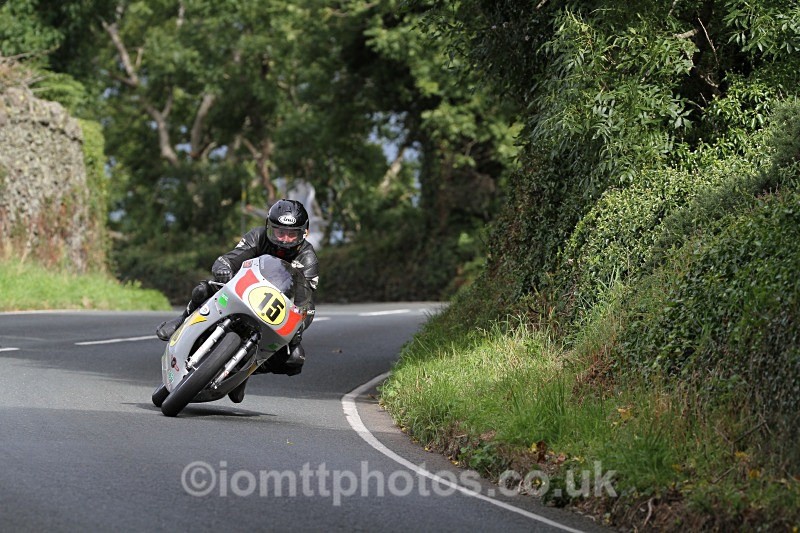 FOM_9390 - Bennetts 500cc Classic TT Race