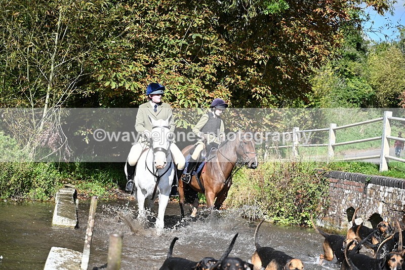 WJ7_5981 - Hounds Water Crossing