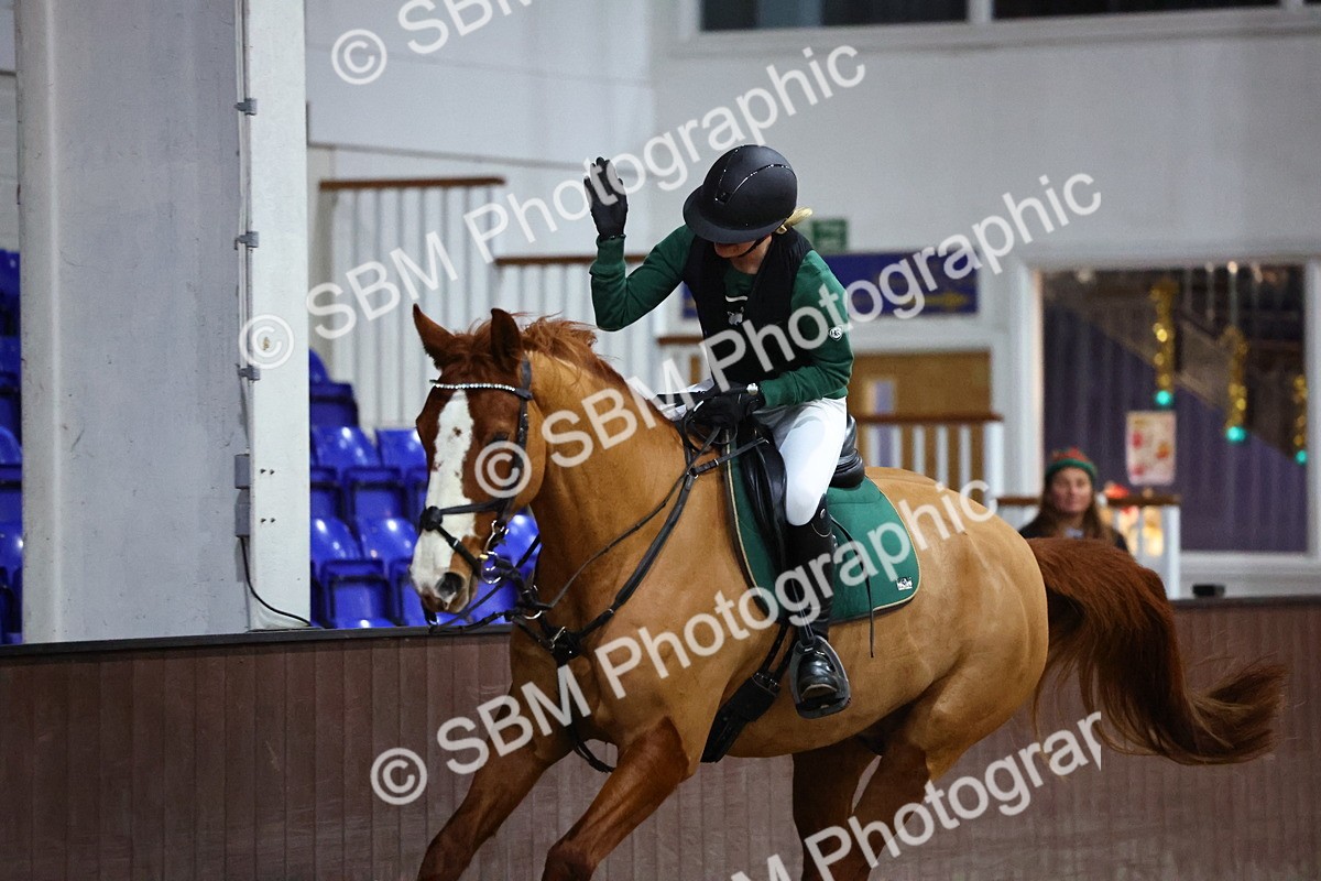 SBM_003345 - Class 8 - Christmas Jumpers 1.10m