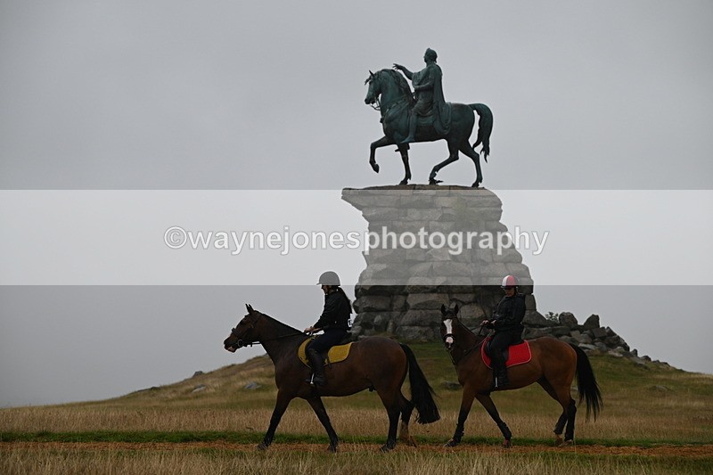 DSC_1216 - Time at Statue 11:54 to 12:12