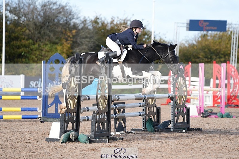 251025-125949-00443 - Cls 9 Pony Winter Discovery and 90cm