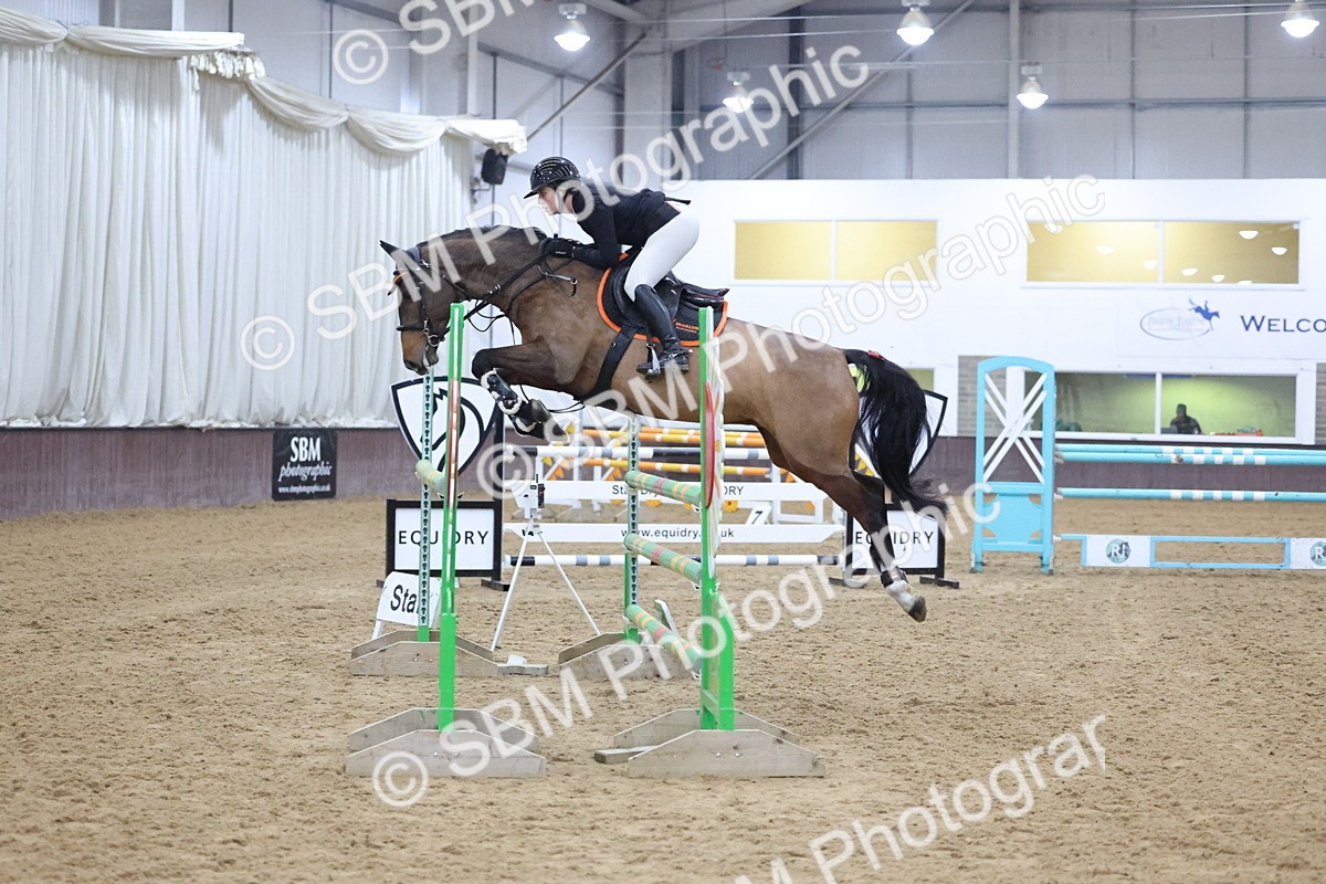 SBM_001462 - Class 5 - Senior Foxhunter -1.20m