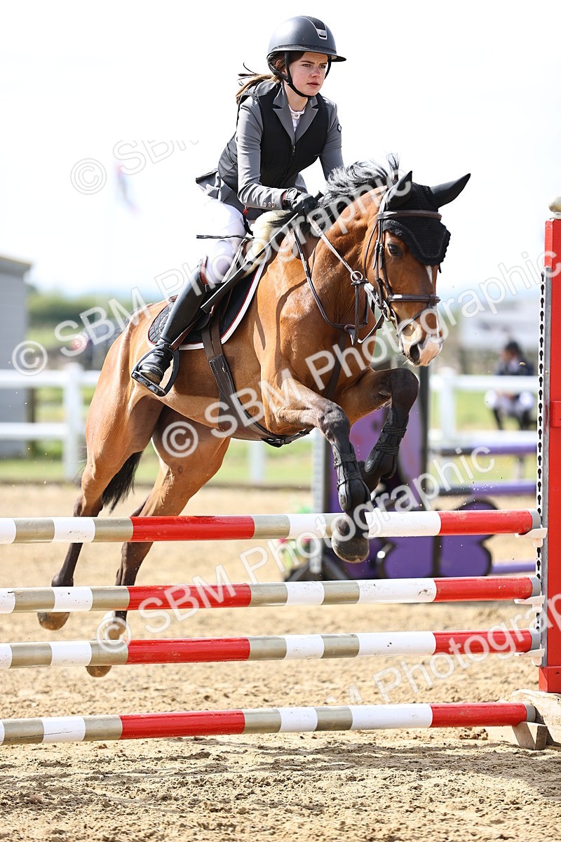 SBM_001732 - Class 9 - Senior British Novice - 90cm