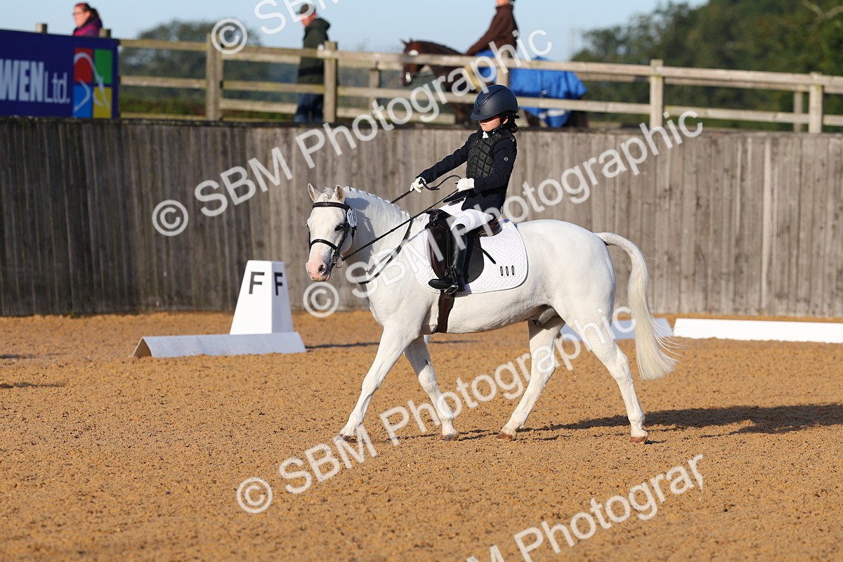 SBM_33723 - D27 - Have a Go