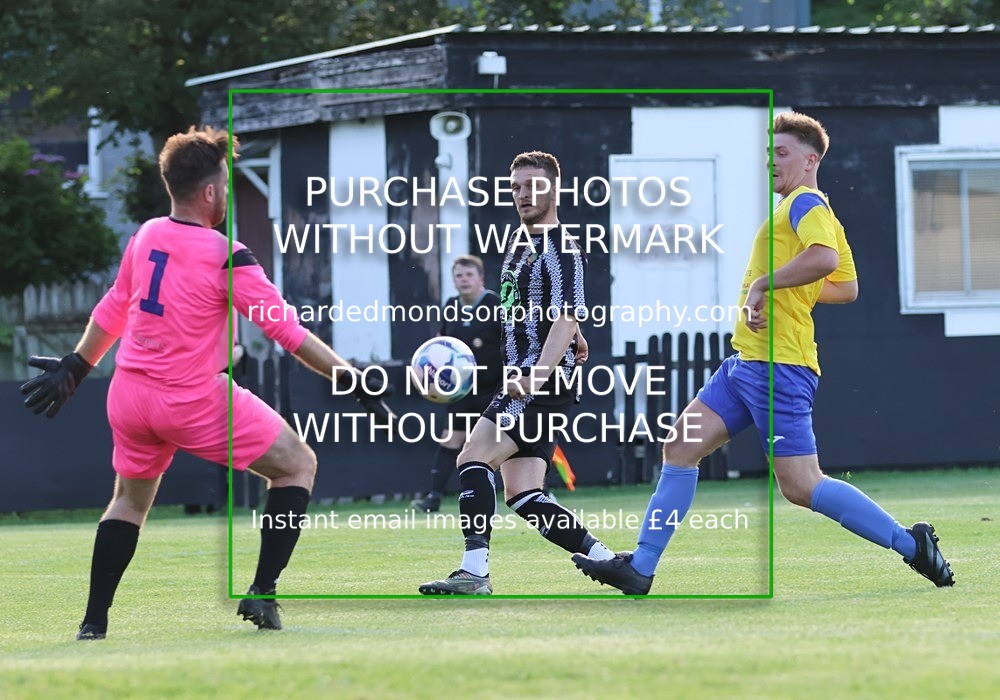 533A5428 - Kendal Town vs Kendal United