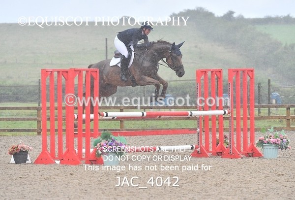 JAC_4042 - CLASS 5 Senior Discovery/ 1m Open