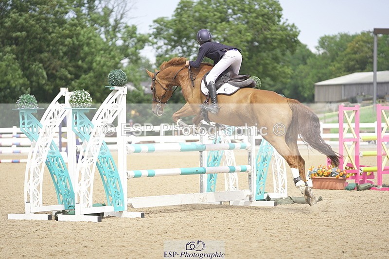 230810A-133154-02442 - Cls 4 1.05m Amateur Quali