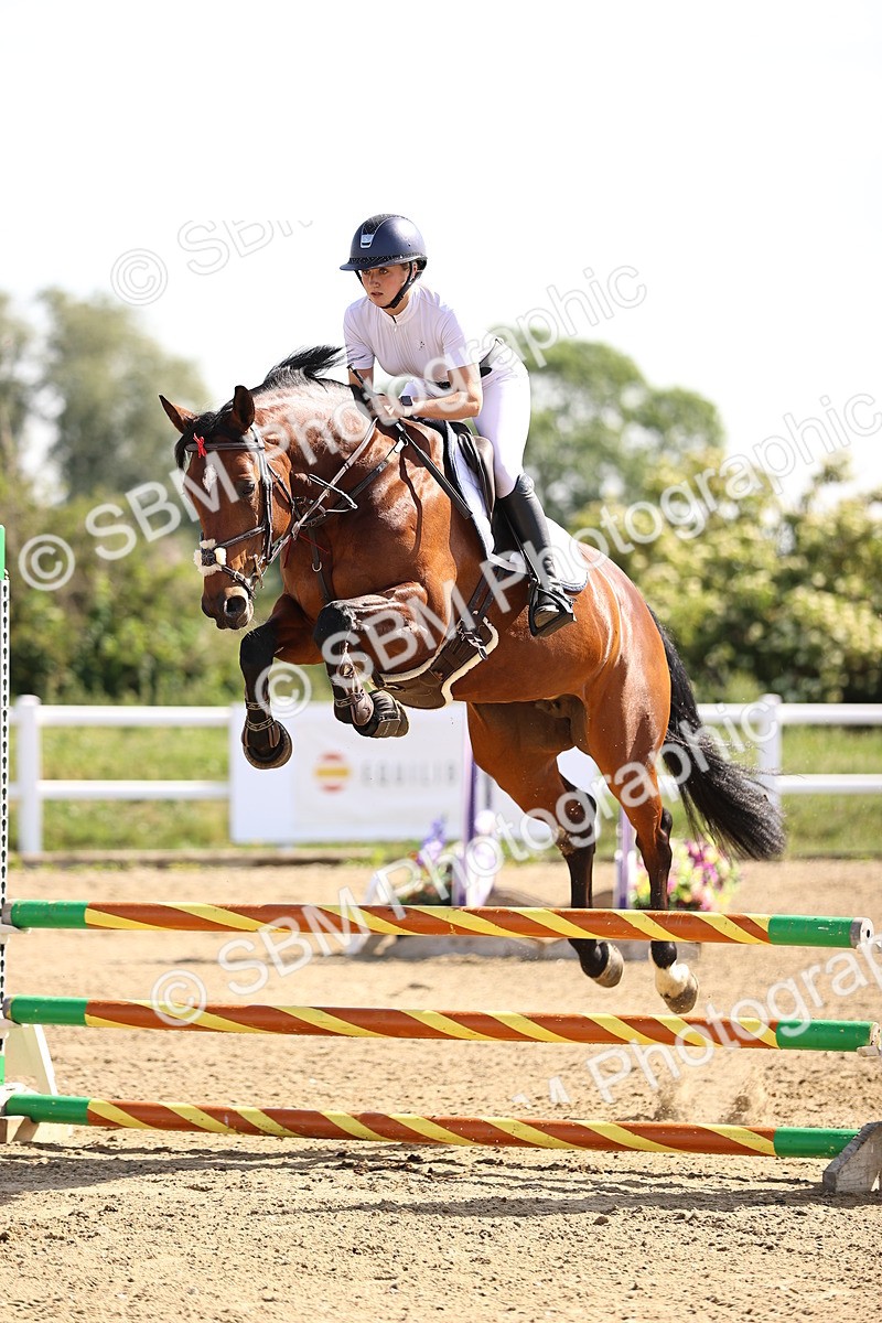 SBM_003484 - Class 8 - Clear Round