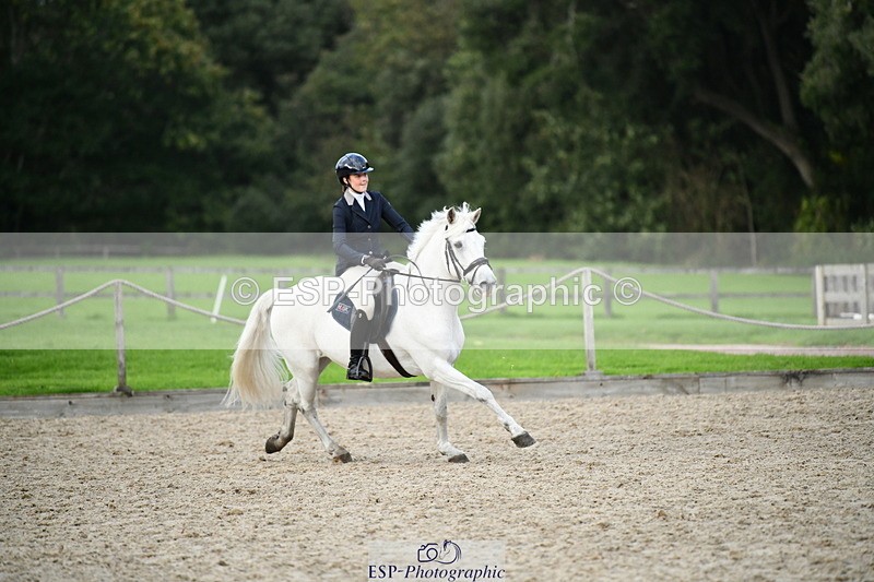 251004A-170328-02362 - Classes 10 & 11 80cm