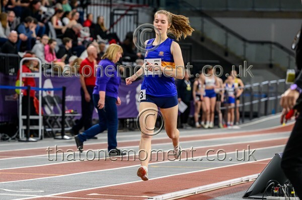 SenInd26-916892 - Track Female Set One