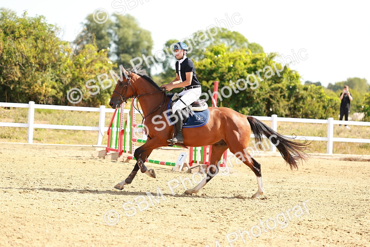 SBM_002712 - Class 9 - Senior British Novice - 90cm