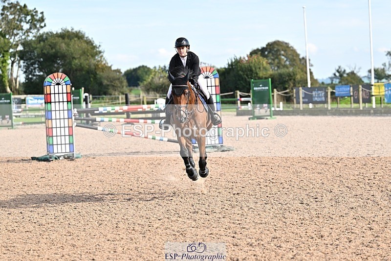 251001-150920-00531 - Cls 6 Foxhunter and 1.20m Open