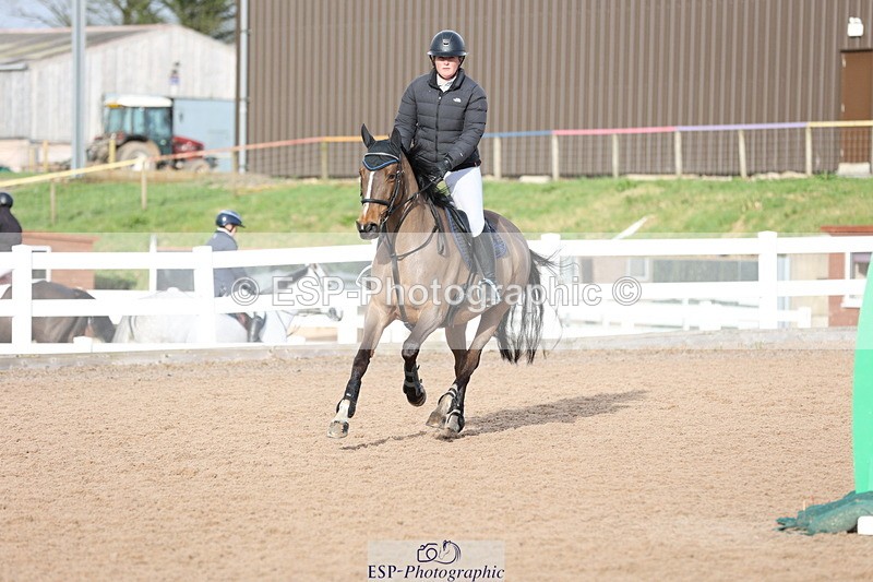 240223A-152710-02309 - Cls 6 Foxhunter and 1.20m Open