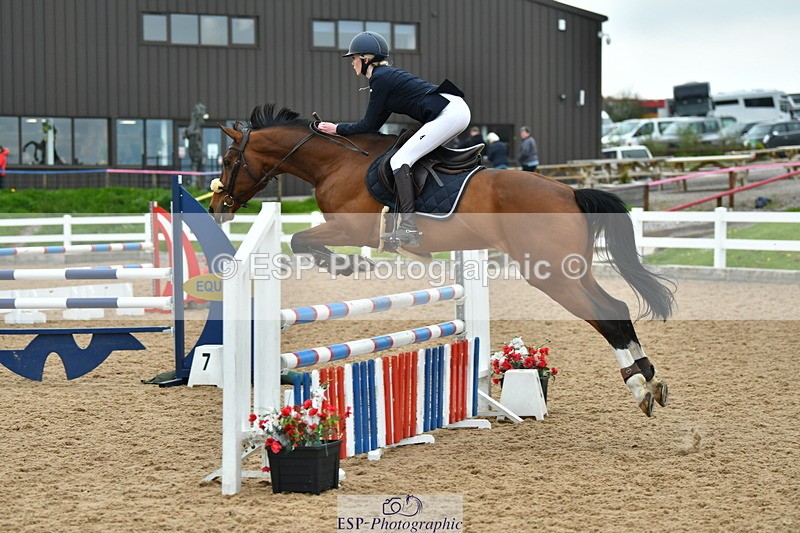 230504A-141355-01980 - Cls 5 1.05m Amateur Quali