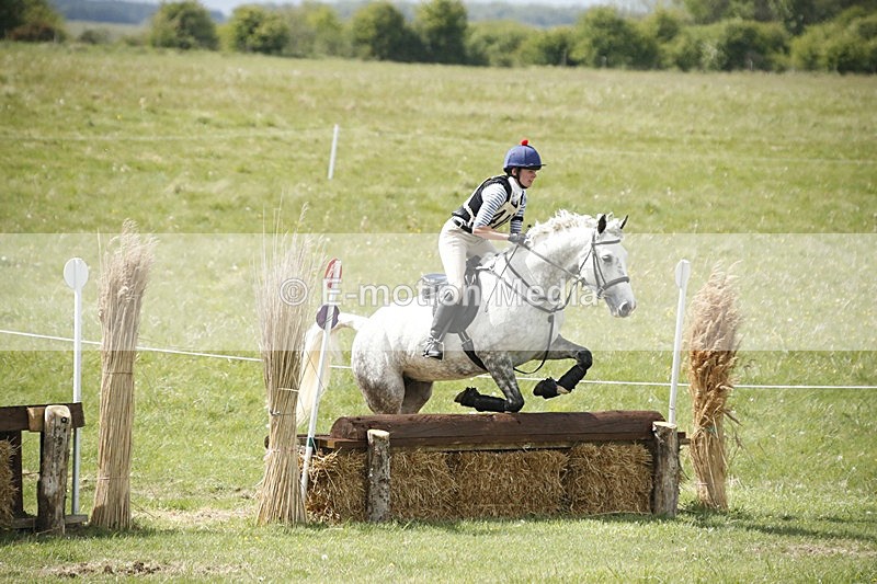 BVHT 140517  NXC -529 - Class 2 XC Novice 14/05/17