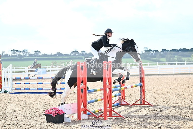 241004A-115459-01726 - Fri 08 85cm Amateur Quals