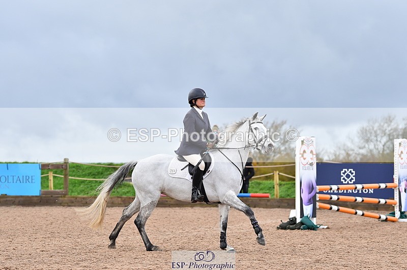 231118A-110544-01174 - Cls 20+21 Club and Schools 80cm